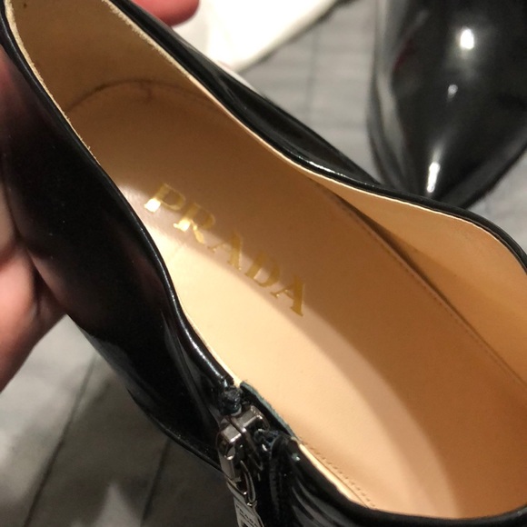Prada heels - Picture 3 of 6